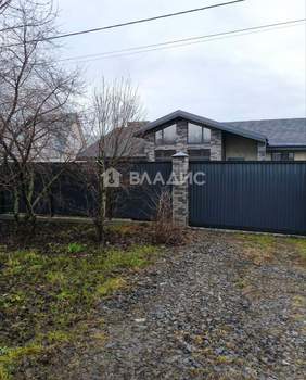 Дом 102м&sup2;, 1-этажный, участок 15 сот.  