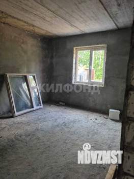 Дом 199м², 2-этажный, участок 14 сот.  