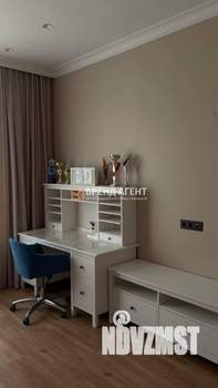 Дом 247м², 2-этажный, участок 15 сот.  