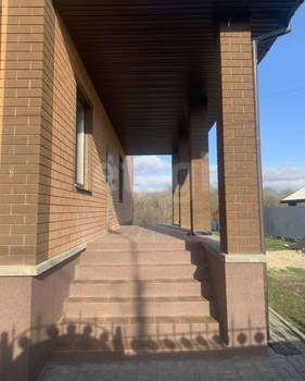 Дом 217м&sup2;, 2-этажный, участок 9 сот.  