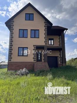 Дом 142м&sup2;, 2-этажный, участок 15 сот.  