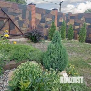 Дом 215м&sup2;, 2-этажный, участок 10 сот.  