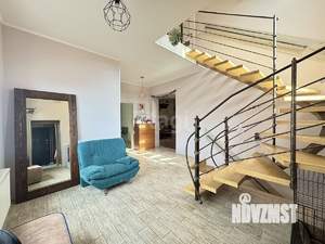Дом 120м², 2-этажный, участок 6 сот.  