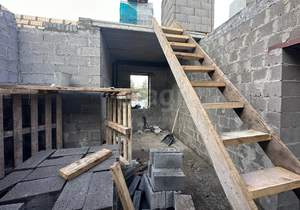 Дом 100м&sup2;, 2-этажный, участок 8 сот.  