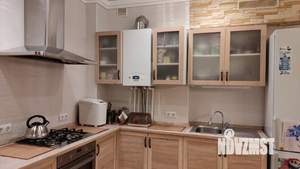 Дом 180м², 2-этажный, участок 15 сот.  