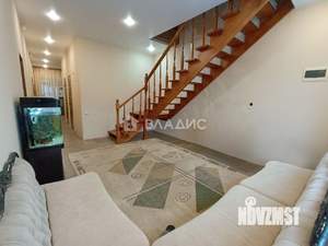 Дом 467м&sup2;, 2-этажный, участок 15 сот.  