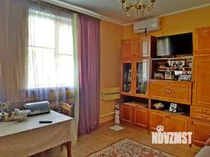 Дом 215м&sup2;, 2-этажный, участок 14 сот.  