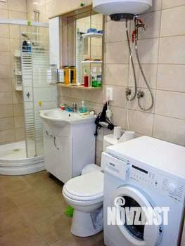 Дом 97м&sup2;, 2-этажный, участок 10 сот.  