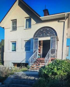 Дом 105м&sup2;, 2-этажный, участок 10 сот.  