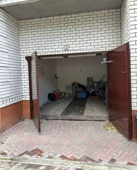 Дом 350м², 3-этажный, участок 9 сот.  