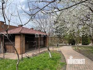 Дом 600м&sup2;, 3-этажный, участок 25 сот.  