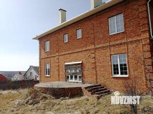 Дом 468м², 2-этажный, участок 25 сот.  