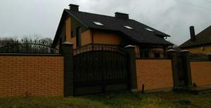 Дом 245м², 2-этажный, участок 20 сот.  