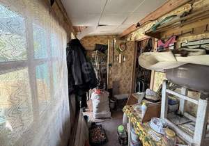 Дом 10м&sup2;, 2-этажный, участок 6 сот.  