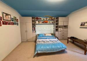Дом 220м², 2-этажный, участок 15 сот.  