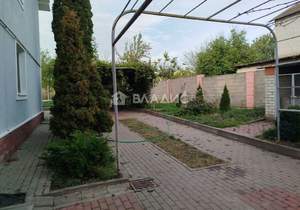 Дом 183м², 2-этажный, участок 15 сот.  