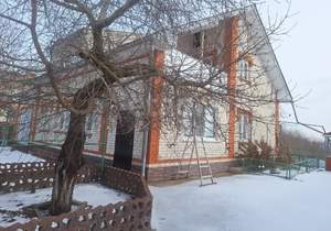 Дом 223м&sup2;, 2-этажный, участок 15 сот.  