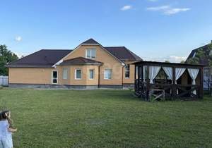 Дом 150м&sup2;, 2-этажный, участок 15 сот.  