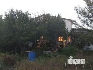 Дом 200м&sup2;, 2-этажный, участок 16 сот.  