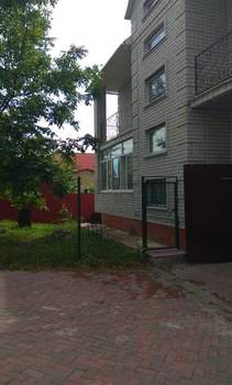 Дом 350м², 3-этажный, участок 9 сот.  