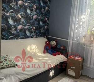 Дом 90м², 2-этажный, участок 10 сот.  