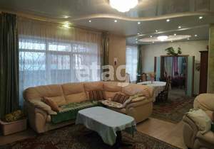 Дом 500м&sup2;, 2-этажный, участок 30 сот.  