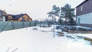 Дом 240м², 2-этажный, участок 10 сот.  