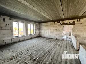 Дом 286м², 2-этажный, участок 15 сот.  