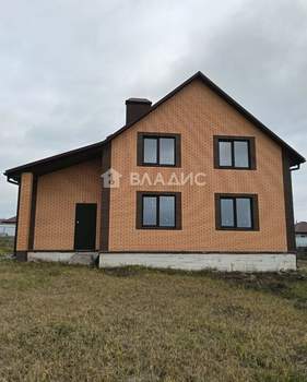 Дом 120м², 2-этажный, участок 15 сот.  