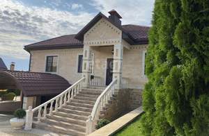 Дом 206м&sup2;, 1-этажный, участок 14 сот.  