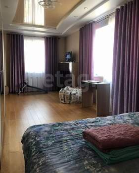 Дом 217м&sup2;, 2-этажный, участок 9 сот.  