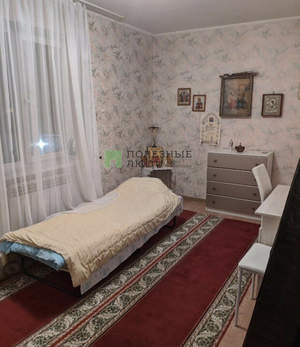 Дом 180м&sup2;, 2-этажный, участок 15 сот.  