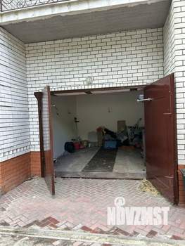 Коттедж 350м², 3-этажный, участок 9 сот.  