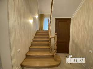 Дом 176м², 2-этажный, участок 15 сот.  