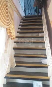 Дом 180м&sup2;, 2-этажный, участок 5 сот.  