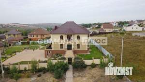 Коттедж 444м², 2-этажный, участок 30 сот.  