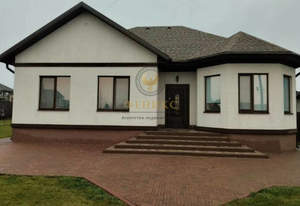 Дом 150м&sup2;, 2-этажный, участок 16 сот.  