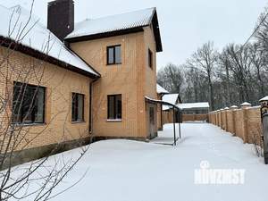 Дом 363м&sup2;, 2-этажный, участок 17 сот.  