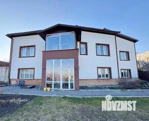 Дом 243м&sup2;, 2-этажный, участок 11 сот.  