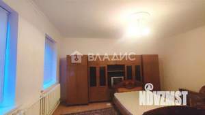 Дом 200м&sup2;, 2-этажный, участок 6 сот.  