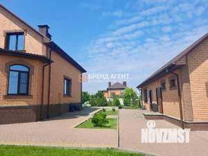 Дом 230м², 2-этажный, участок 15 сот.  