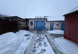 Дом 42м&sup2;, 2-этажный, участок 14 сот.  