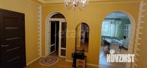 Дом 260м&sup2;, 3-этажный, участок 15 сот.  