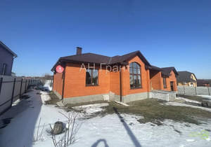 Дом 200м&sup2;, 1-этажный, участок 15 сот.  