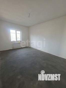 Дом 140м&sup2;, 2-этажный, участок 3 сот.  