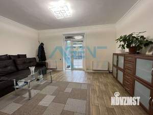 Коттедж 200м², 2-этажный, участок 7 сот.  