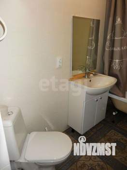 Дом 596м², 3-этажный, участок 6 сот.  