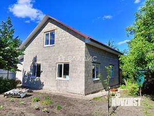 Дом 145м&sup2;, 2-этажный, участок 7 сот.  