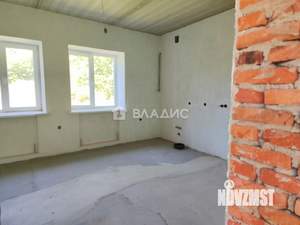 Дом 204м², 2-этажный, участок 8 сот.  
