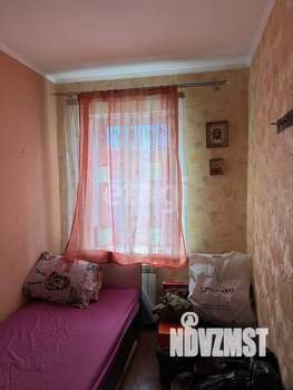 Дом 50м², 2-этажный, участок 10 сот.  